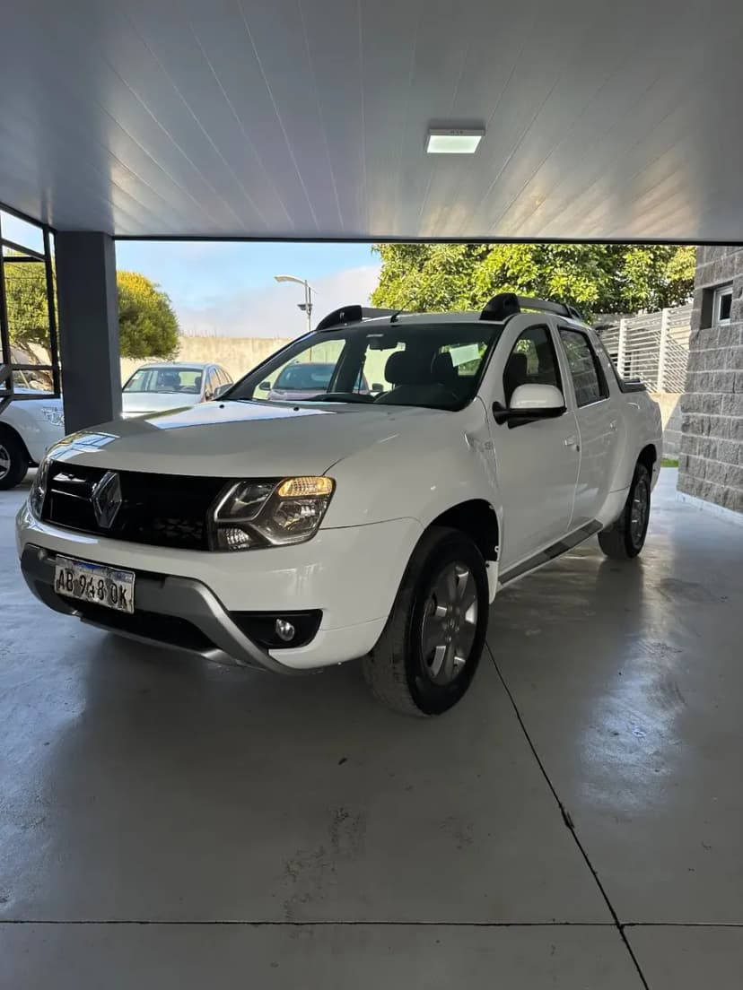 Renault Duster Oroch 2.0 Outsider Plus